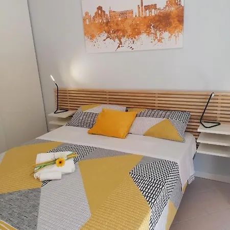 Apartment Area33 *